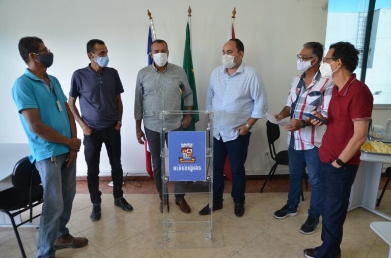 Secretário de Educação promove adequações físicas em 30 prédios escolares