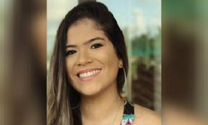 A vez dos jovens. Uma viagem a trabalho, uma comemoração de aniversário em um bar, seis dias depois a morte por Covid-19