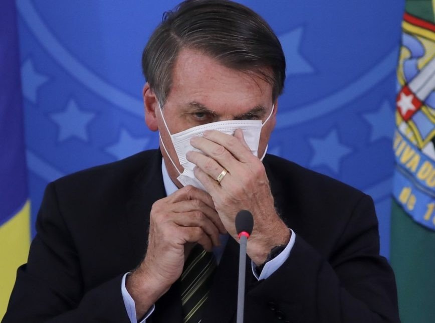 O que diz o 'estudo' alemão sobre máscaras em crianças, citado por Bolsonaro