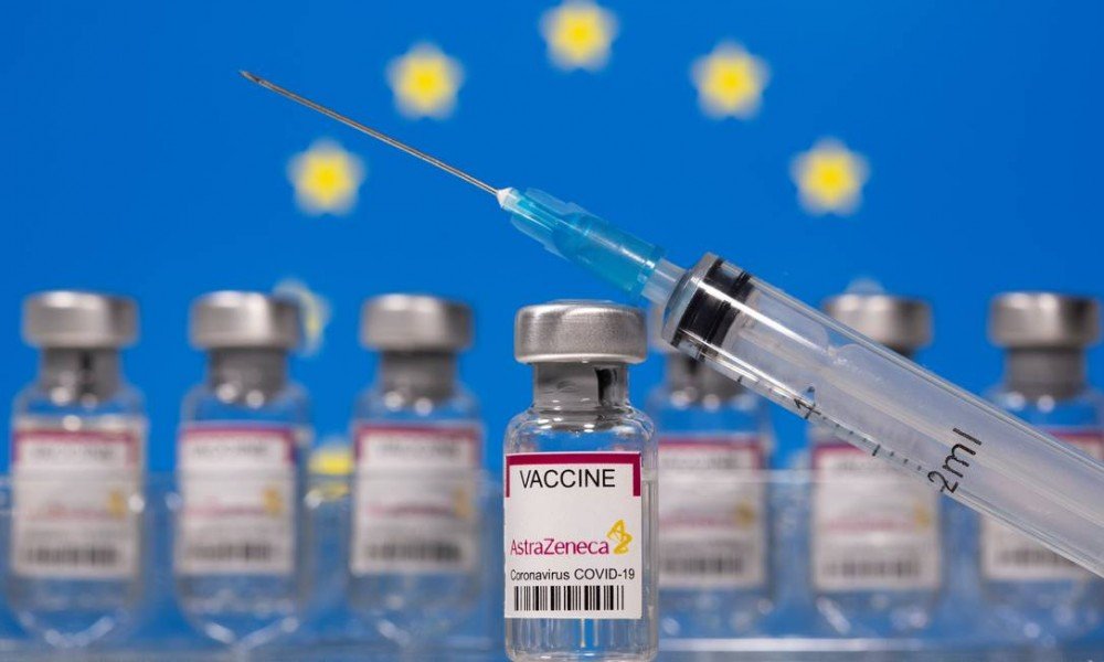 Governo Biden discute enviar doses da AstraZeneca para o Brasil, diz NYT