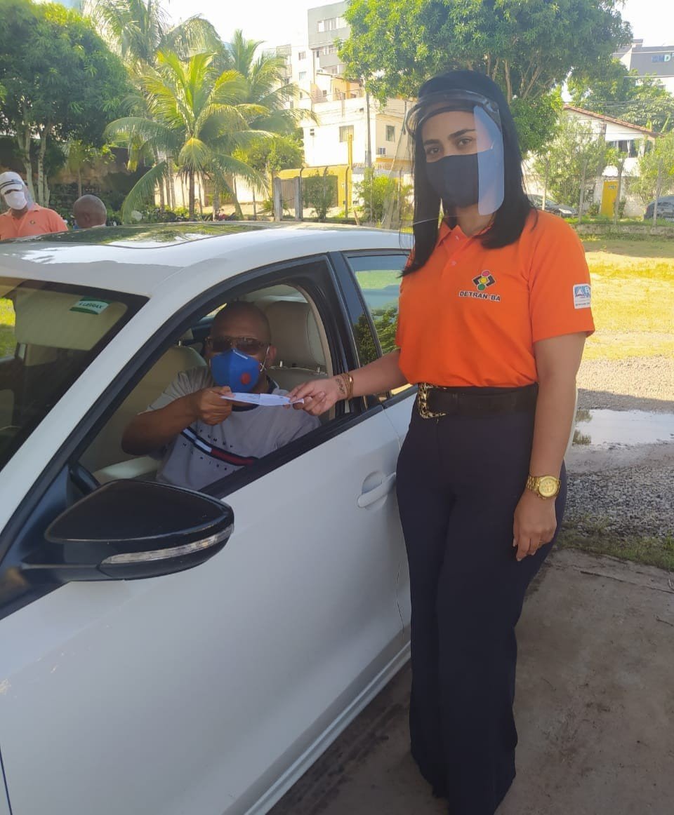 SAC implanta drive thru para entrega de CNH em Salvador e Camaçari
