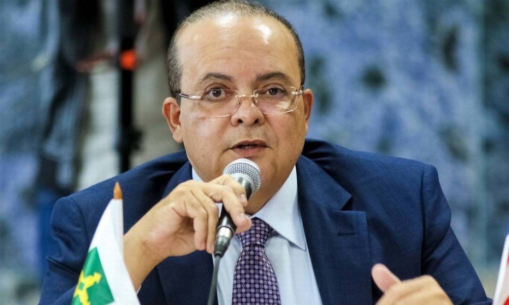 Após Bolsonaro recorrer ao STF, governador do DF prorroga toque de recolher