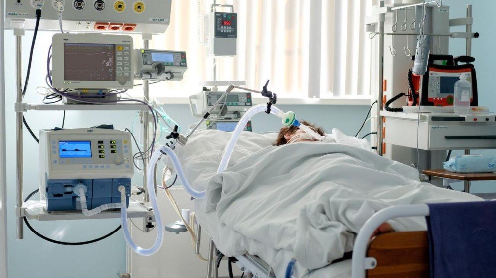Falta de medicamentos de intubação pode afetar 'todos os hospitais do Ceará', alertam distribuidoras