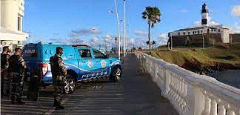 Morte de policial em surto psicótico usada pela extrema direita para agravar cenário político