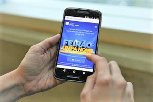 Saiba como renegociar suas dívidas com descontos de 70 a 99% através do 0800 ou app do Serasa Limpa Nome