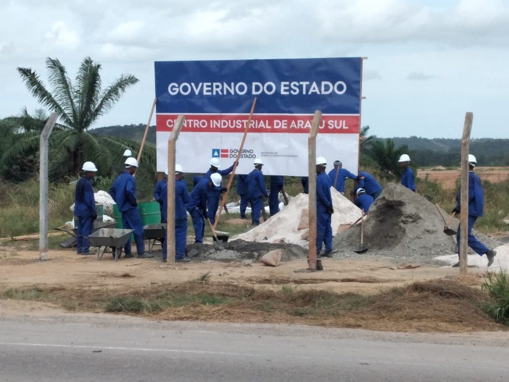 Força tarefa fiscaliza descarte ilegal de resíduos em área industrial no CIA