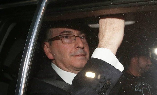 Prisão de Eduardo Cunha pela Lava-Jato de Curitiba é revogada pelo TRF-4
