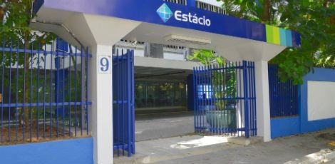 Faculdade em Feira de Santana recebe currículos para Auxiliar Administrativo