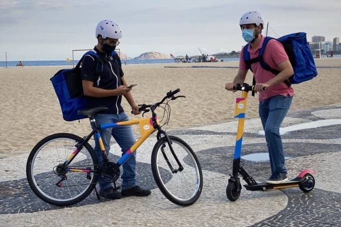 C&A testa entregas com patinetes e bicicletas