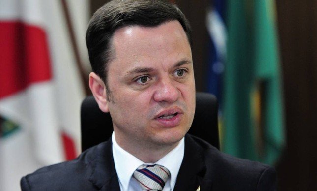 CPI Covid-19. Crise entre PF e ministro da Justiça