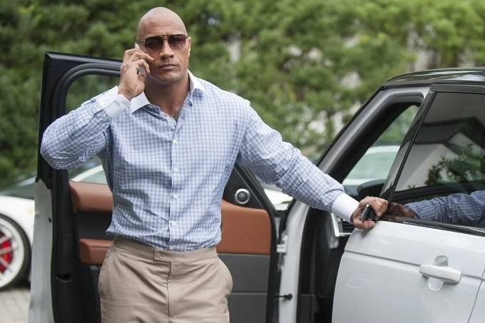 The Rock, o ator mais bem pago no mundo conta como gasta seu dinheiro