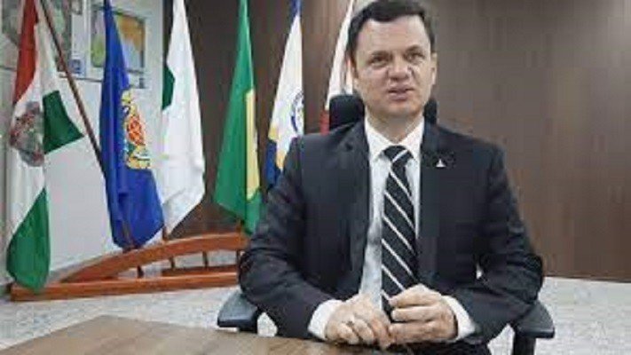 Ministro da Justiça será convocado, diz Renan