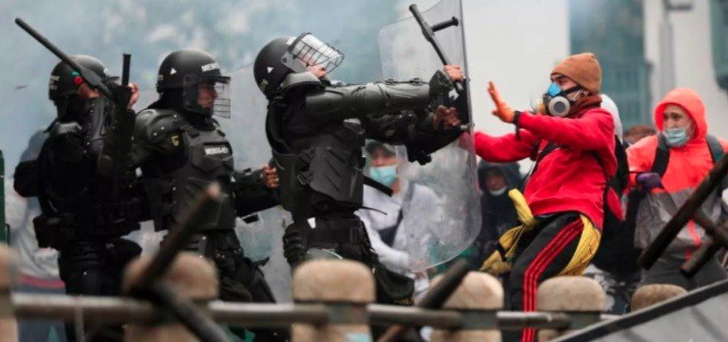 Colombia - Governo de extrema direita reprime manifestantes em Cali