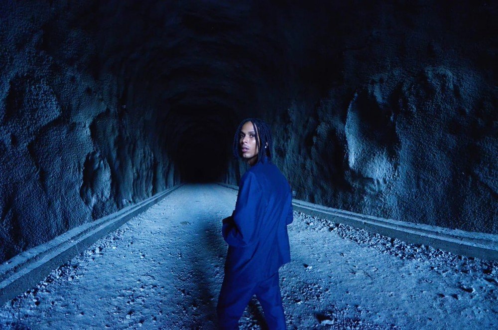 Giovani Cidreira lança single Nebulosa em maio