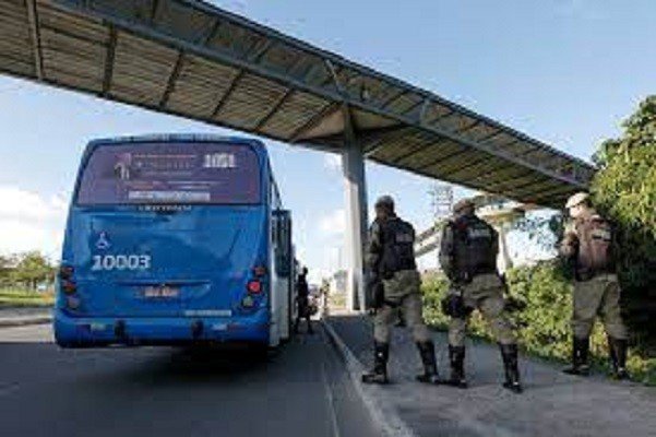 Monitoramento por câmeras será usado no combate a assaltos em ônibus na Bahia