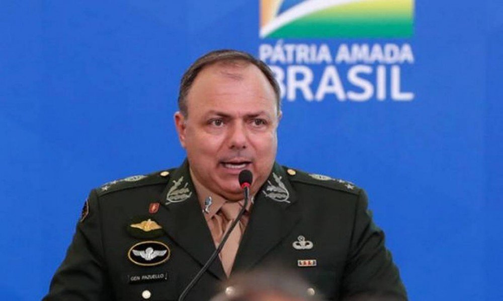 CPI COVID: Aconselhado a não usar farda, Pazuello levará assessores do exército