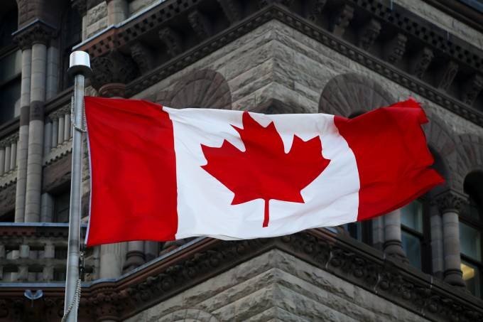 Área de TI - Empresas dão bolsas de até 10 mil dólares para estudar no Canadá