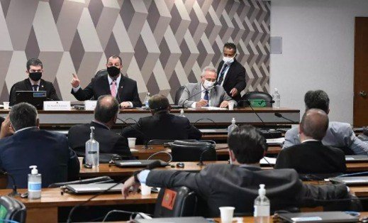 Ministério paralelo - CPI da Covid já tem evidências sobre a atuação do grupo