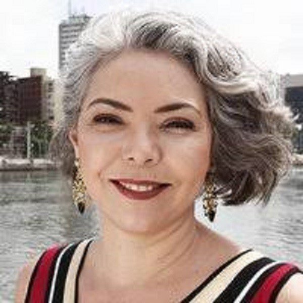 Vereadora Liana Cirne Lins é agredida por policiais no Recife durante atos contra Bolsonaro
