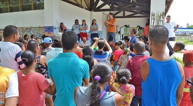 Prefeitura participa de reunião com beneficiários do empreendimento da Linha Verde e encaminha equipe técnica à Caixa Econômica