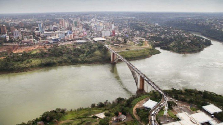 Governo proíbe a entrada de estrangeiros no Brasil por rodovias ou transporte aquaviário