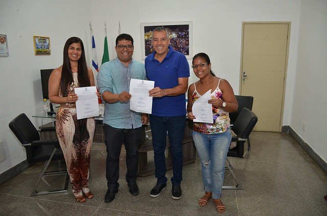 Prefeito assina ordem de serviço para construção da nova sede do Laboratório Municipal