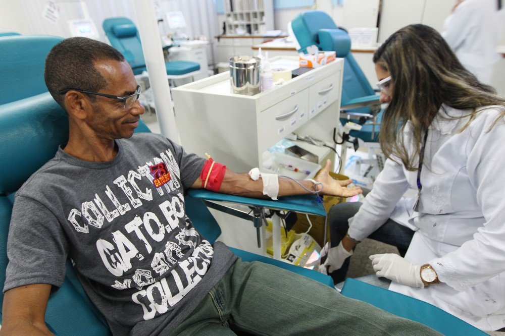 Hemoba alerta para doação de sangue antes de vacina contra febre amarela
