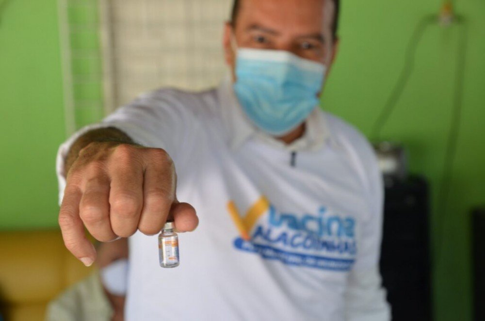 Alagoinhas - forró do vacinaço contra Covid no sábado