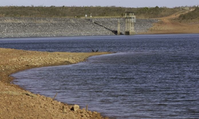 Reservatórios de hidrelétricas foram esvaziados para elevar tarifas