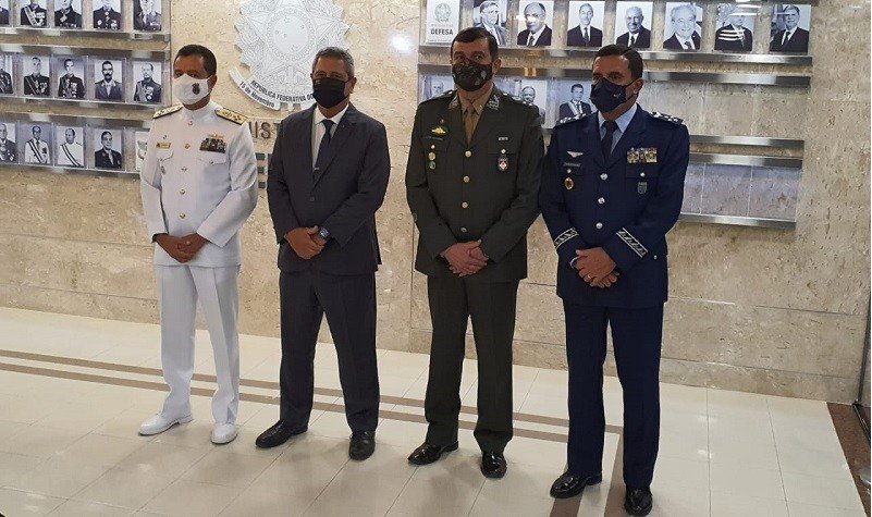 Nossos comandantes militares e a oportunidade perdida