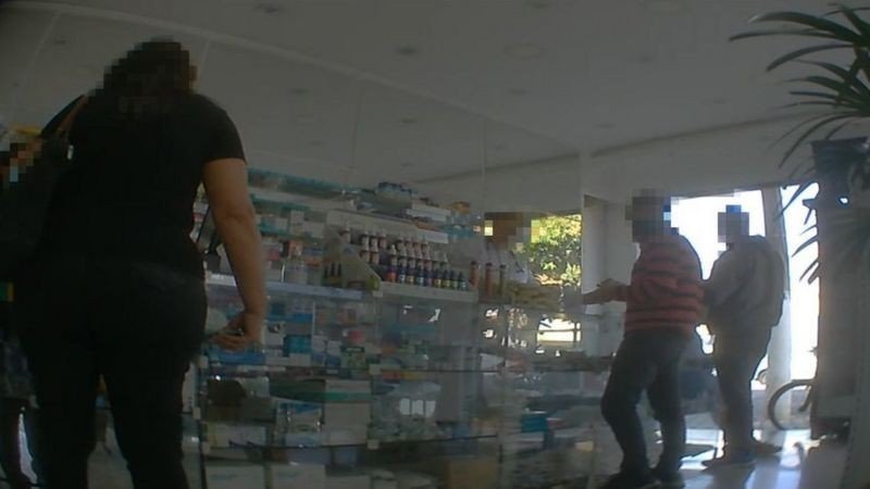 SP - dono de farmácia engana imigrantes com 