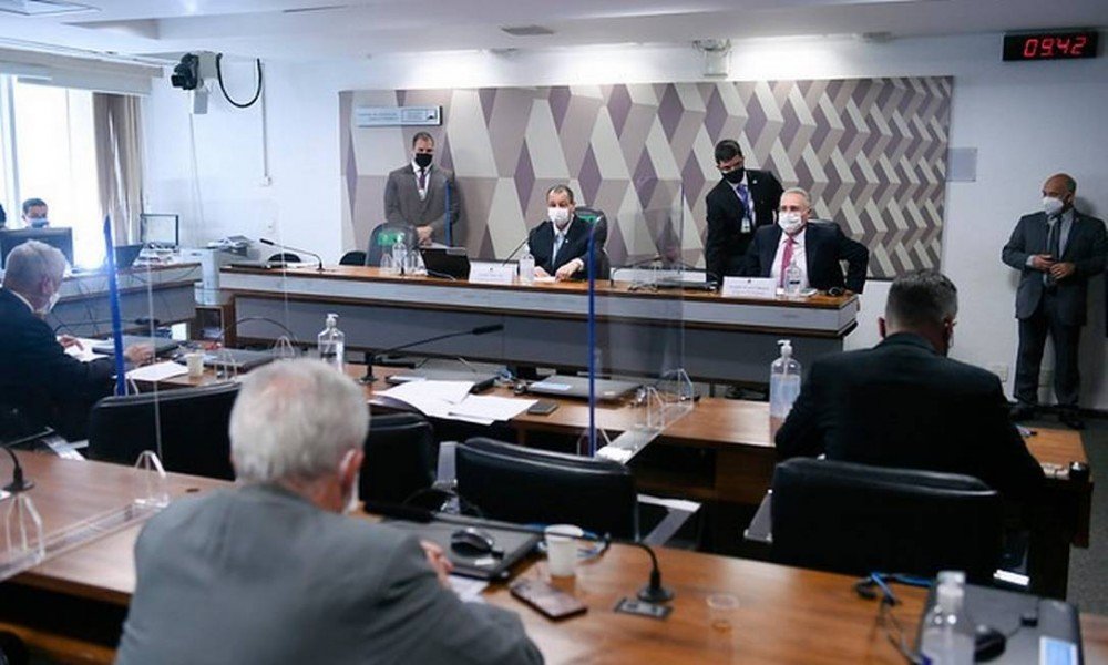 CPI COVID - aprovado requerimento à Casa Civil para fornecimento de e-mails do Ministro da Defesa
