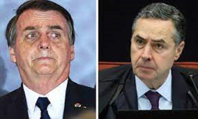 Bolsonaro volta a atacar Barroso e insinua fraude: “mesmas pessoas que tiraram Lula da cadeia vão contar os votos no TSE”