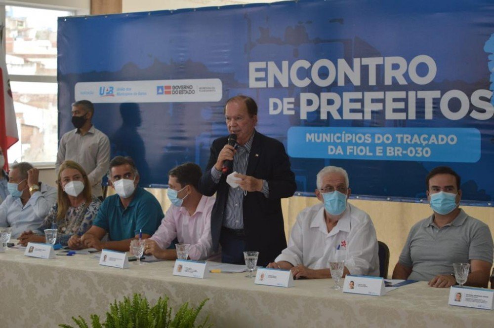 Prefeitos decidem criar consórcio para acompanhar e fiscalizar o andamento das obras da Fiol e BR-030