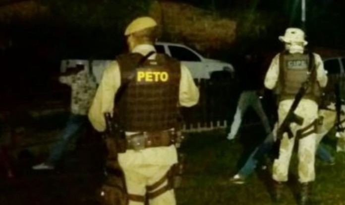 Festa com mais de 250 pessoas é encerrada pela PM