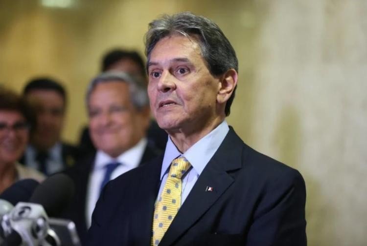 STF determina prisão de ex-deputado Roberto Jefferson por ataques às instituições democráticas