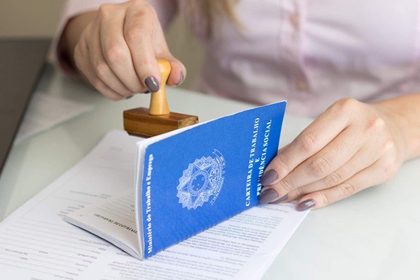 SineBahia oferece vagas de emprego em Itabuna, Jequié, Caetié, Alagoinhas e outras cidades do estado