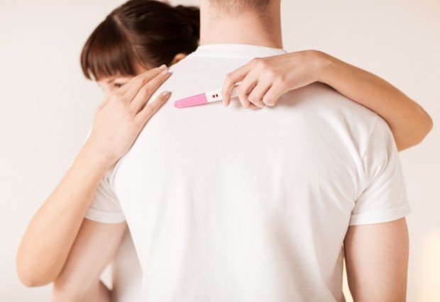 65% das brasileiras acreditam ser o motivo da infertilidade do casal, diz estudo
