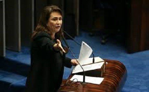 Relações comerciais - Brasil já exporta US$ 1 bilhão para a China a cada 60 horas e Kátia Abreu defende prioridade para a Ásia