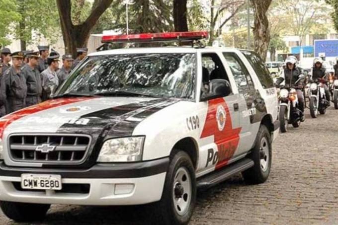 Afastado coronel da PM que fez convocação para ato pró Bolsonaro