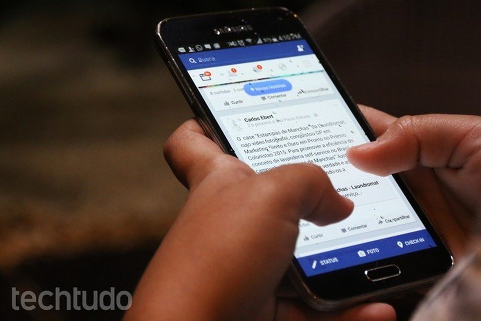 Vacina contra Covid-19 - notícia errada vira link mais compartilhado pelo Facebook nos EUA