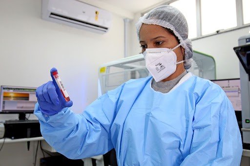 Detecção de variante Delta e da Sul-africana pede aceleração da 3a dose em 281 municípios baianos