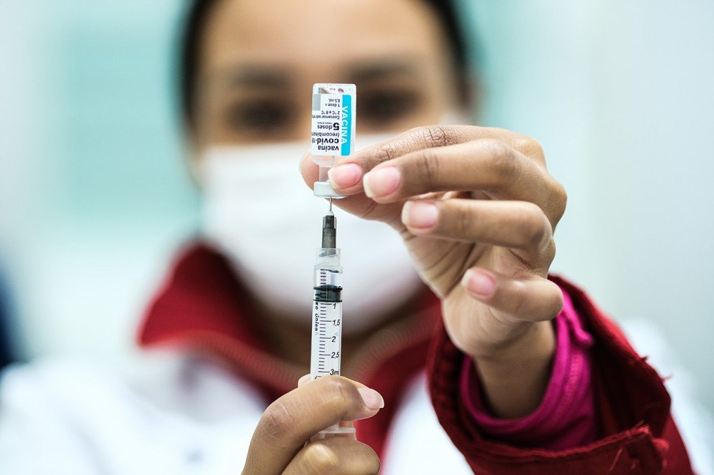 Terceira dose agrava a desigualdade mundial no acesso às vacinas contra o coronavírus