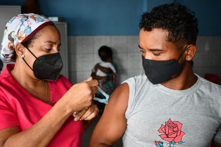 Vacinação Covid-19: segue o processo de imunização na zona urbana e rural
