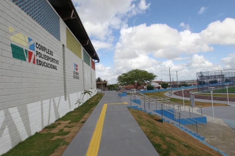 Bahia - anunciada verba de 24 milhões para modernização de escolas em cinco municípios