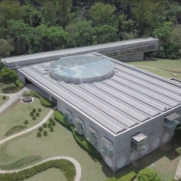 Natura recebe a maior instalação de painéis solares do mundo