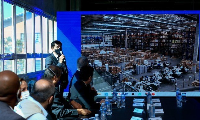 Ministério da Saúde suspende entrega de vacinas em todo o país