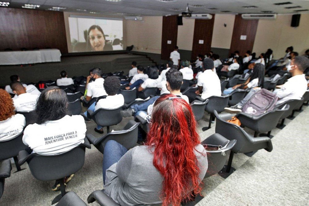 Projetos desenvolvidos por beneficiários do Programa Primeiro Emprego serão apresentados em seminário virtual
