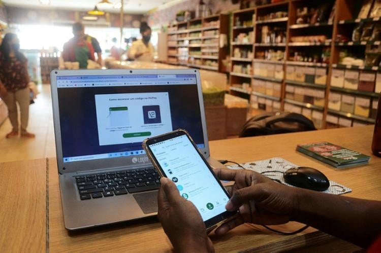 Carteiras digitais crescem até 43,5% impulsionadas pela pandemia