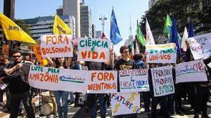 Mídia corporativa culpa esquerda pelo fracasso das manifestações do MBL e da terceira via